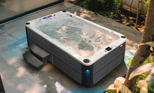 Deck Series Ann Arbor hot tubs for sale